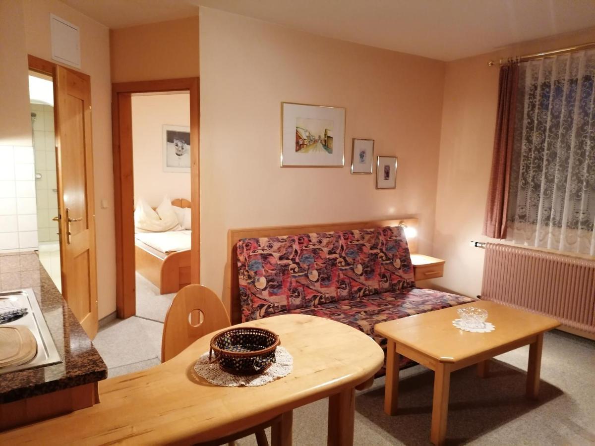 Fanningerwirt Holzer Apartamento Mariapfarr Exterior foto
