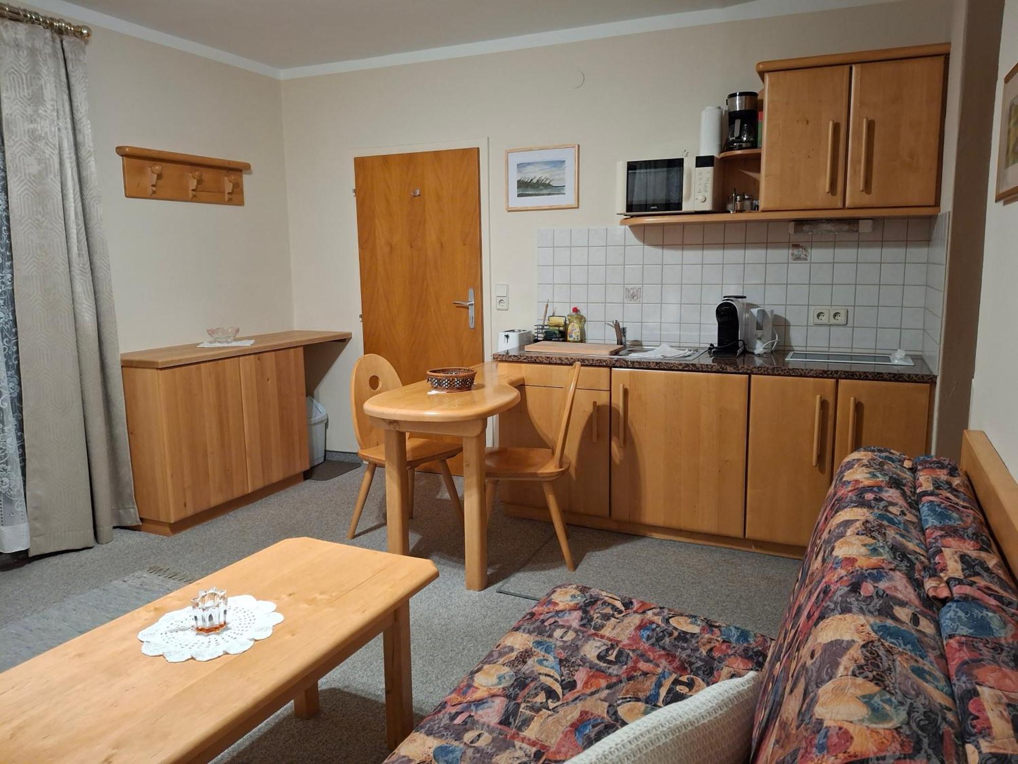 Fanningerwirt Holzer Apartamento Mariapfarr Exterior foto